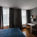 Ocean Moments - Free Parking